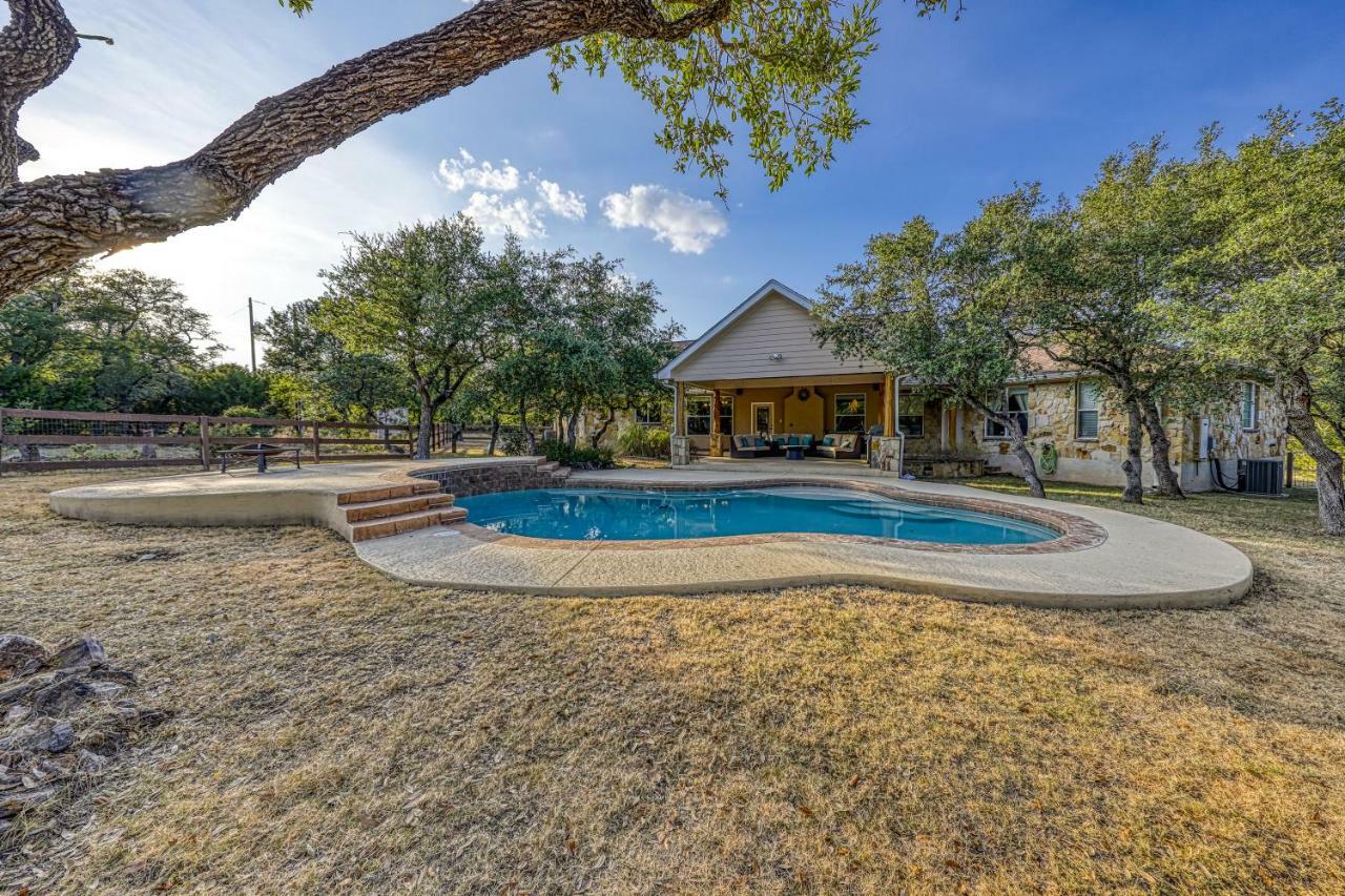 River Mountain Retreat Wimberley Exteriör bild