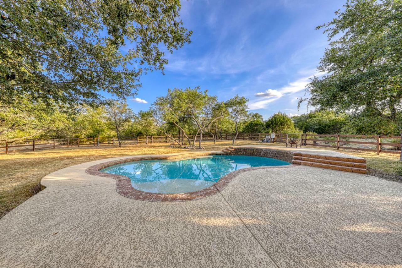 River Mountain Retreat Wimberley Exteriör bild