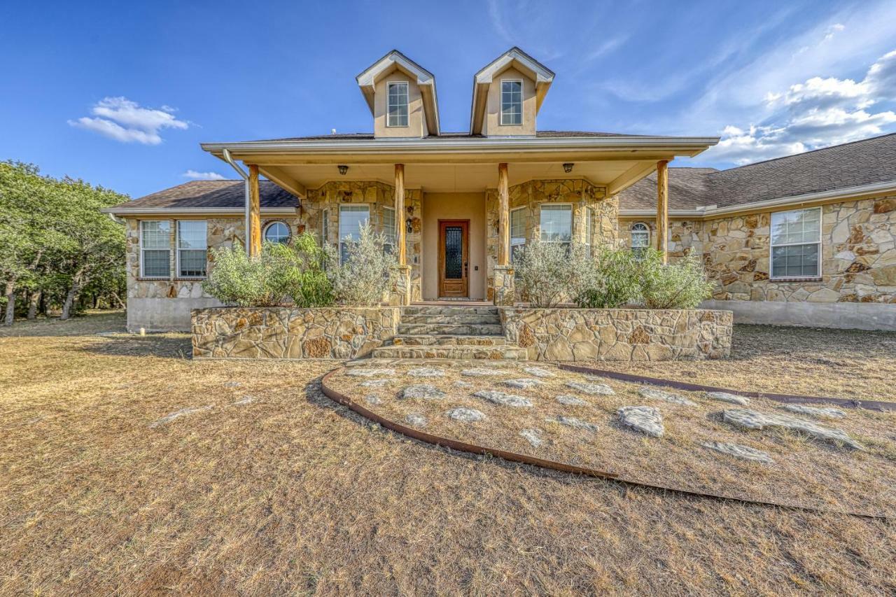 River Mountain Retreat Wimberley Exteriör bild
